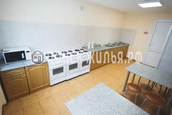 Гостиница «Нефтяник» Гостиница «Нефтяник»