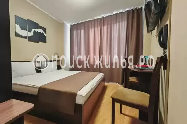 Отель «Космос»