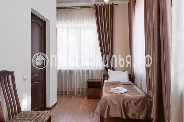 Отель «Gold Star»