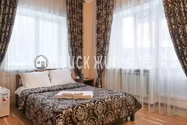 Отель «Gold Star»