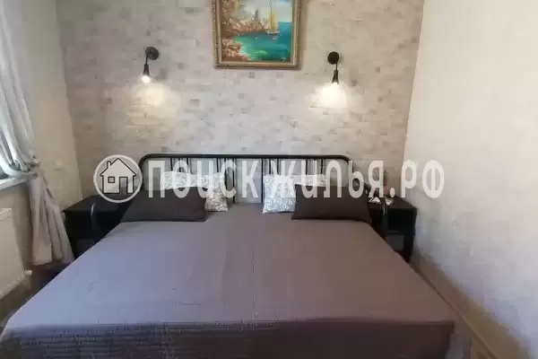 «На 4-й Новоселовской»