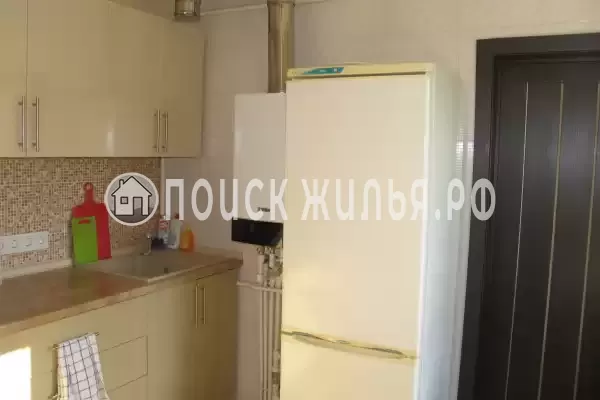 «На 4-й Новоселовской»