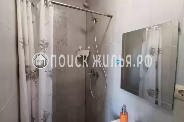 «На 4-й Новоселовской»