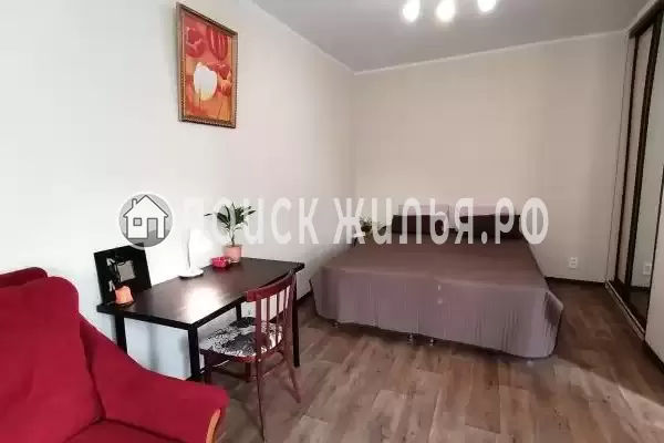 «На 4-й Новоселовской»