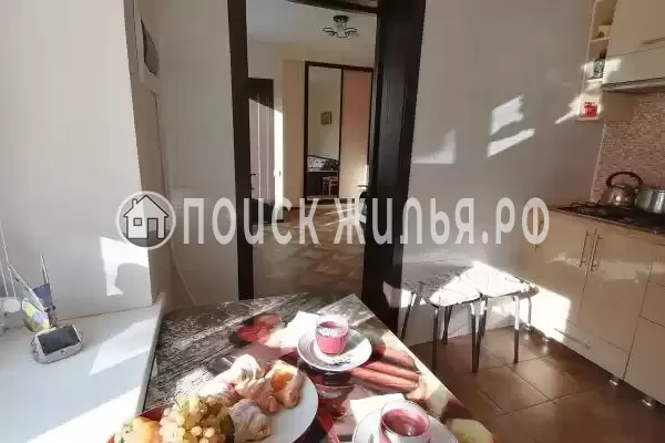 «На 4-й Новоселовской»