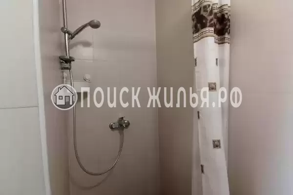 «На 4-й Новоселовской»