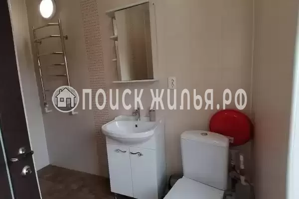 «На 4-й Новоселовской»