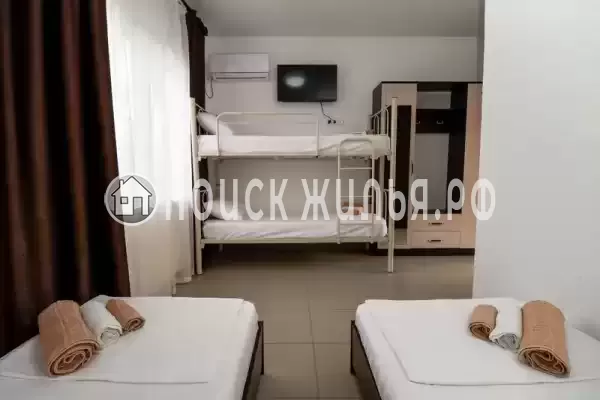 «Маленькая страна»