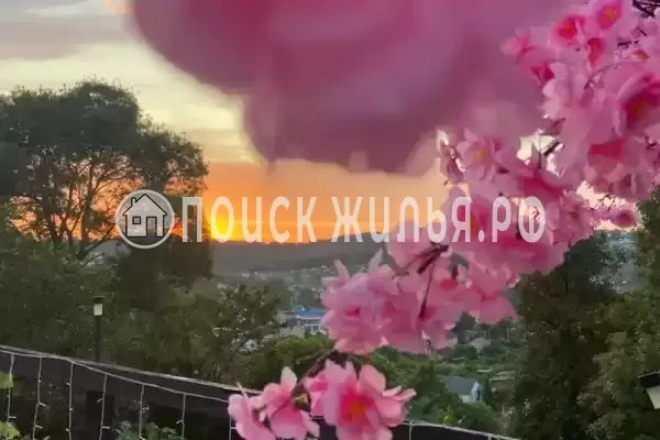 Частный сектор «Дом для большой компании с бассейном»