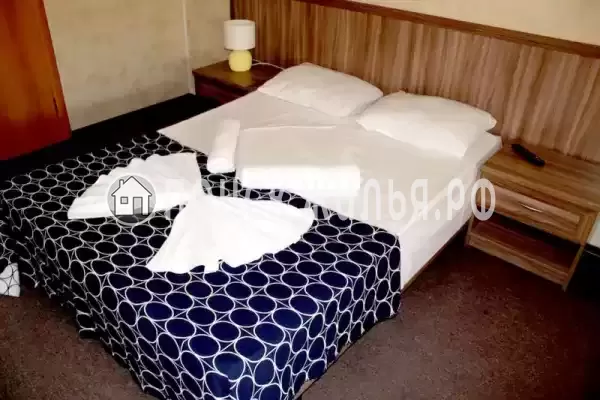 «Санторини»