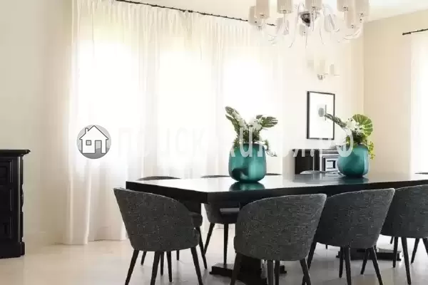 Отель «Крымский Бриз Hotel & Villas»