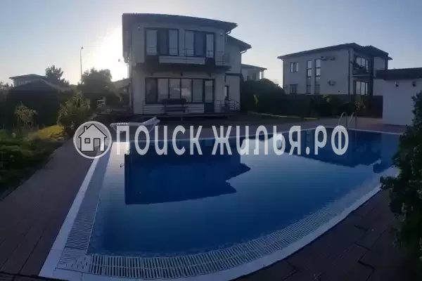 Частный сектор «Коттедж на 2 линии от моря»