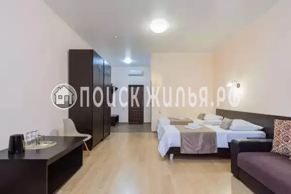 Отель «Эдейл»