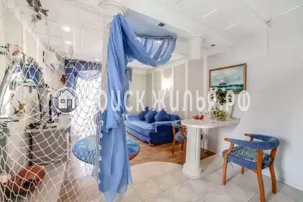 «Херсонес»