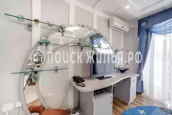 «Херсонес»