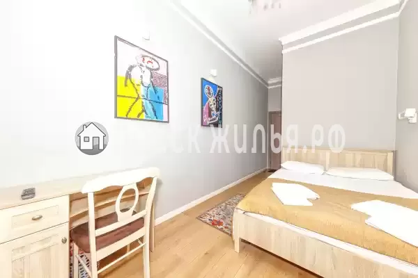 «Палитра Арт-Хауз»