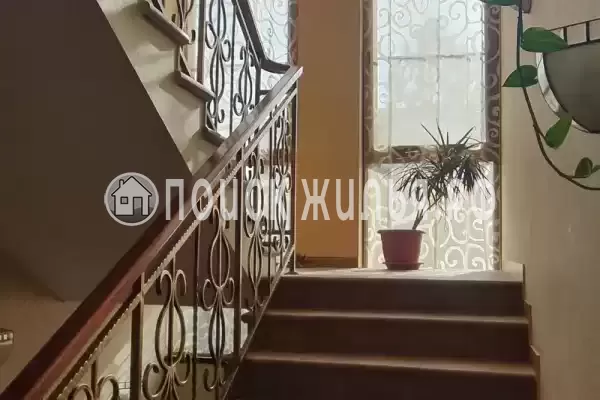 Частный сектор «Дом на Вишневой 8»