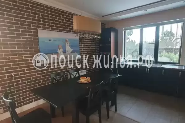 Частный сектор «Дом на Вишневой 8»