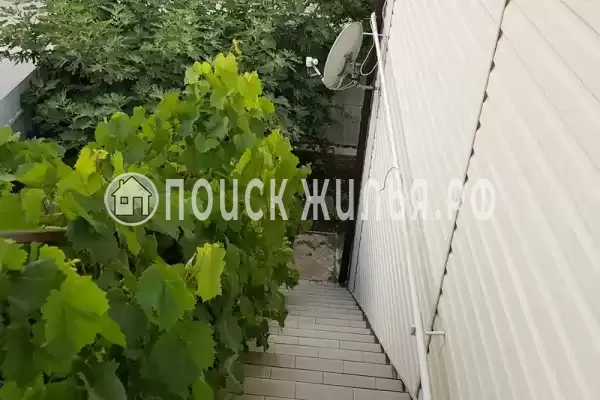 Частный сектор «3-х комнатный этаж под ключ»