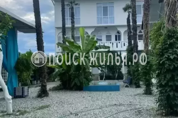 Отель «Бунгало» Отель «Бунгало»