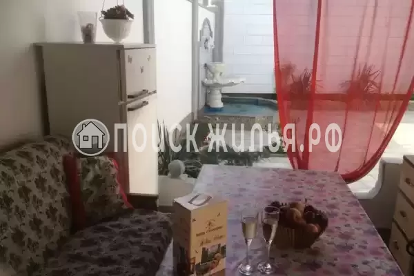 Частный сектор «Дом недалеко от моря без хозяев»