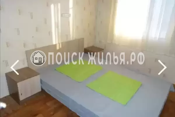 Квартира «3-комнатная со своим двором»