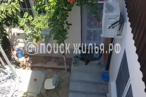 Квартира «Двухкомнатная квартира в частном секторе»