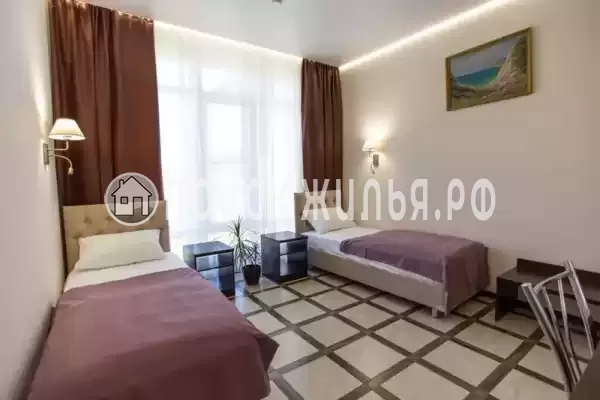 «Кленовая 16»