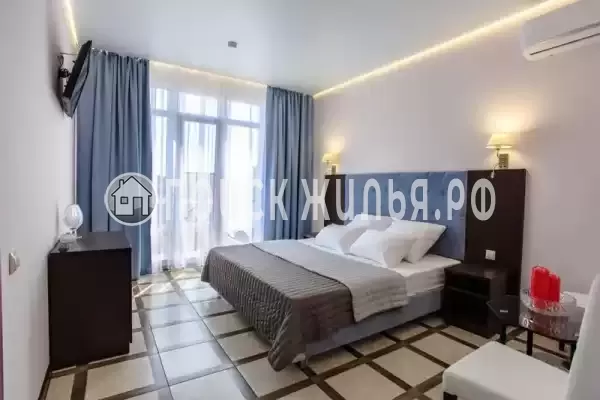 «Кленовая 16»