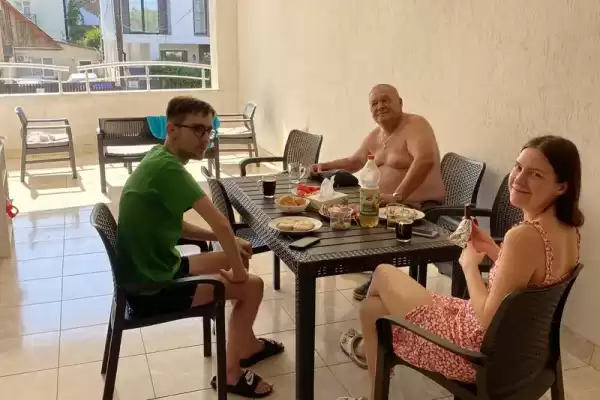 Частный сектор «Этаж под ключ на Колхозной 25 до 10 человек» Частный сектор «Этаж под ключ на Колхозной 25 до 10 человек»