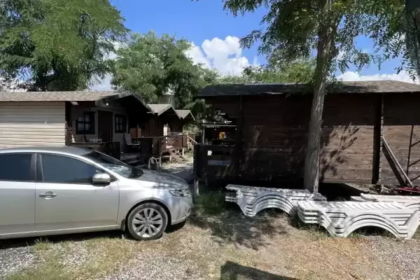 Частный сектор «Дом под ключ Pitsunda House» Частный сектор «Дом под ключ Pitsunda House»