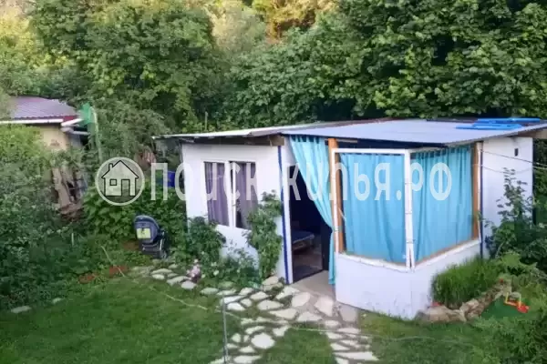 «У Динозавра»