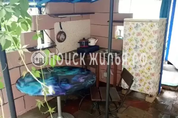 «У Динозавра»