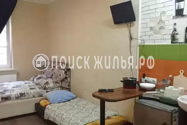 «У Динозавра»