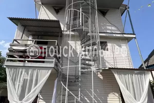 «На Мира 42»