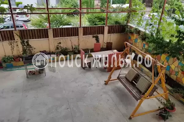 «На апрельской 16»