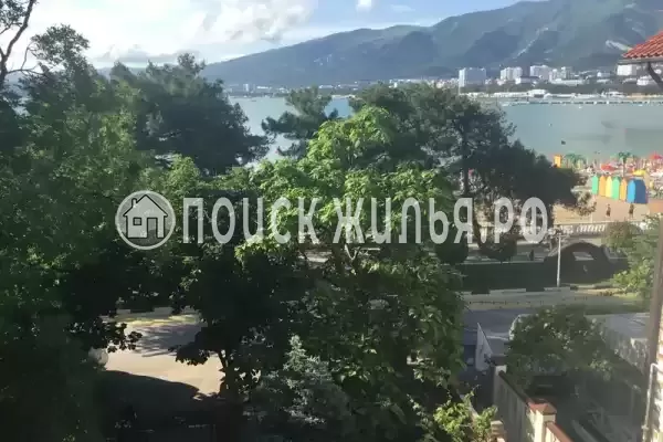 «У моря»