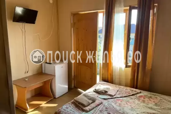 «У Ларисы» «У Ларисы»