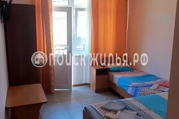 «У Ларисы» «У Ларисы»