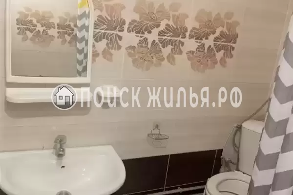 «У Ларисы» «У Ларисы»