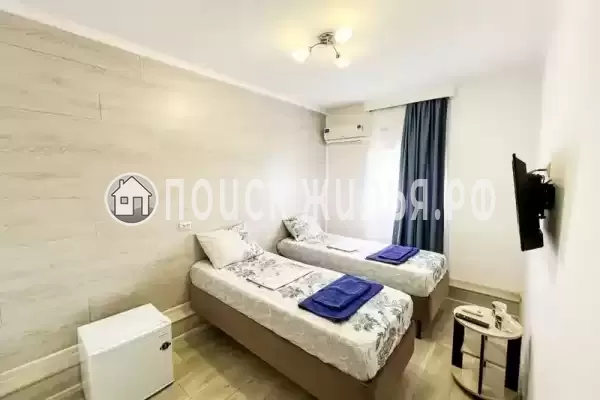 «Владимирский»