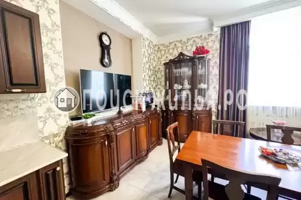 «Владимирский»