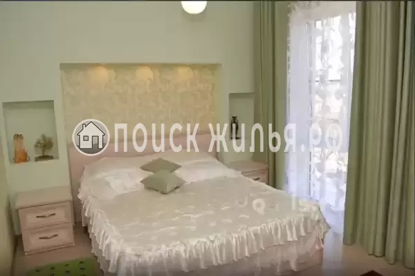 «На лазурной 10»