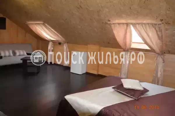 «AlexHoume» «AlexHoume»