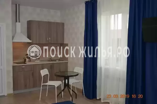 «AlexHoume» «AlexHoume»