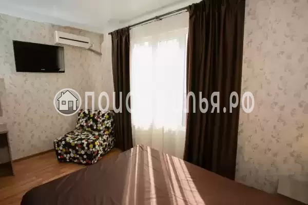 «AlexHoume» «AlexHoume»