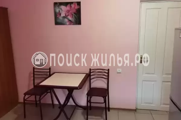 Частный сектор «Зеленый дом с бассейном» Частный сектор «Зеленый дом с бассейном»