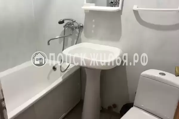 Частный сектор «Зеленый дом с бассейном» Частный сектор «Зеленый дом с бассейном»