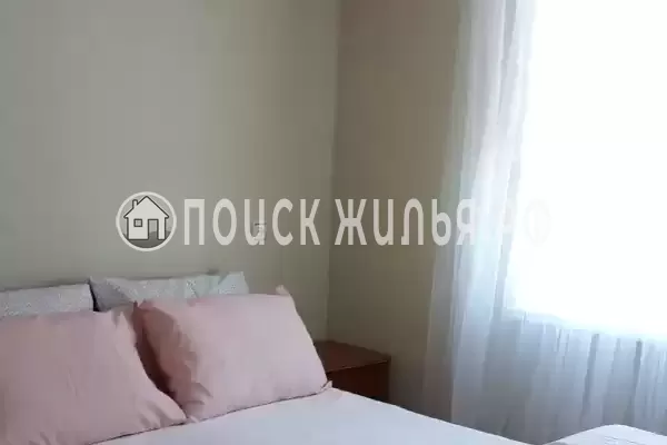 «На школьной»