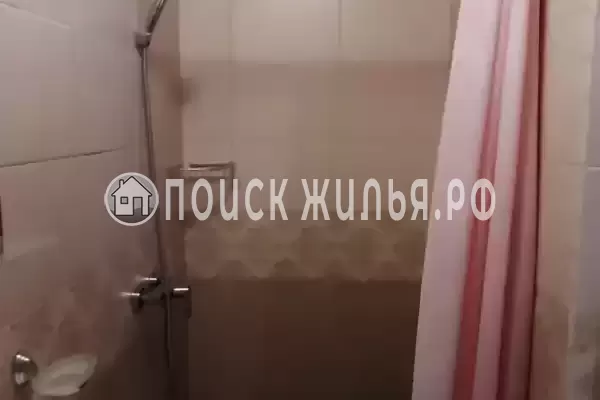 «На Уютной»